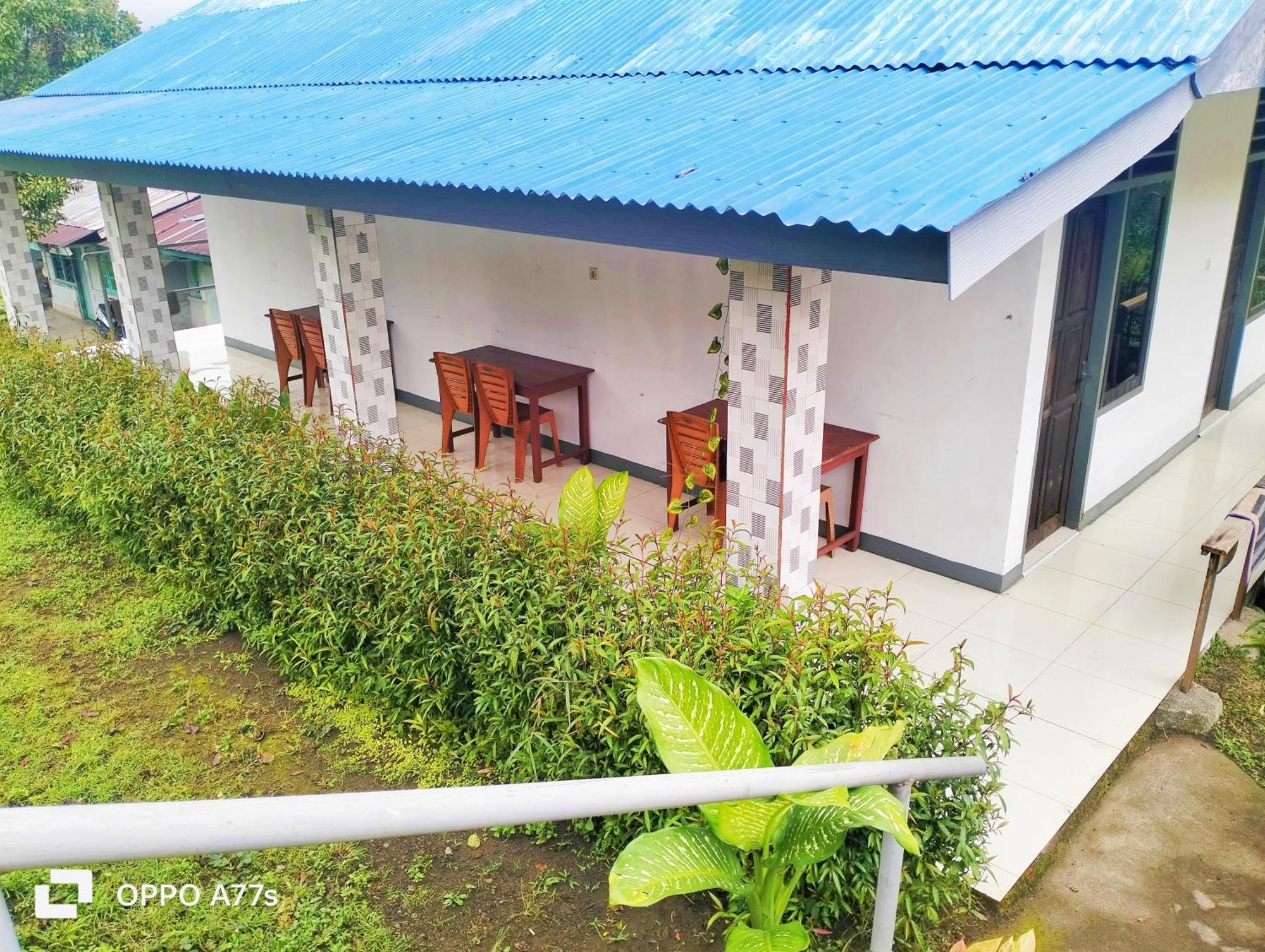 Wisma Kelimutu Ende Exterior foto
